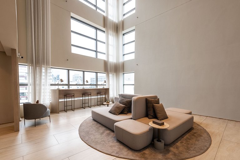 Studio Moderno com Piscina e Academia - Z1001