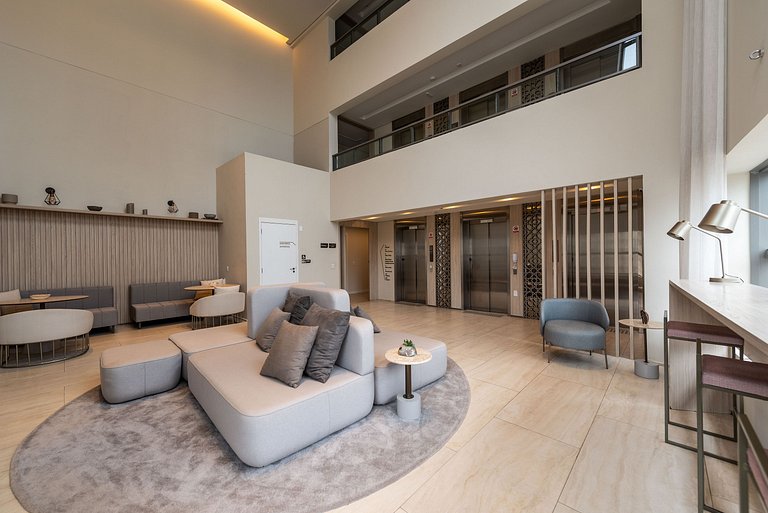 Studio Moderno com Piscina e Academia - Z1001