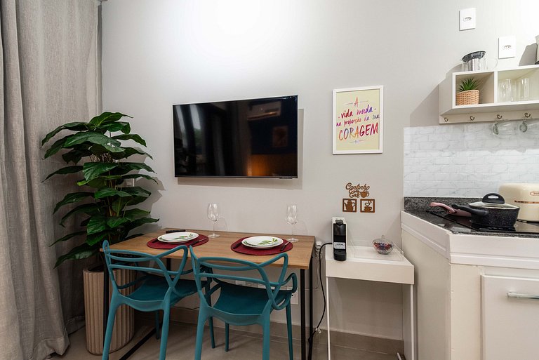 Studio com Piscina e Academia - DP203