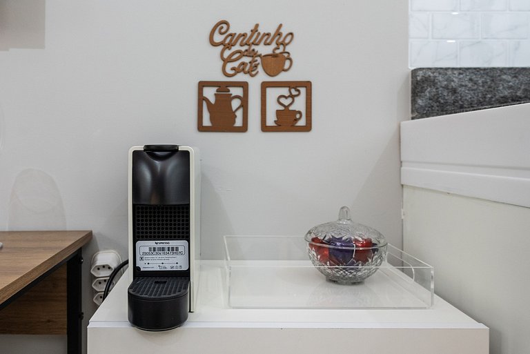 Studio com Piscina e Academia - DP203