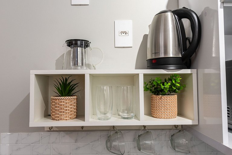 Studio com Piscina e Academia - DP203