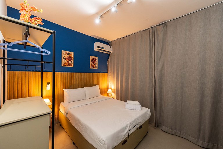 Studio com Piscina e Academia - DP203