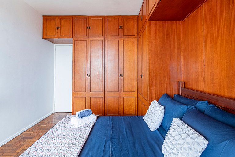 Apartamento a 2 min da Praia de Copacabana - B1205