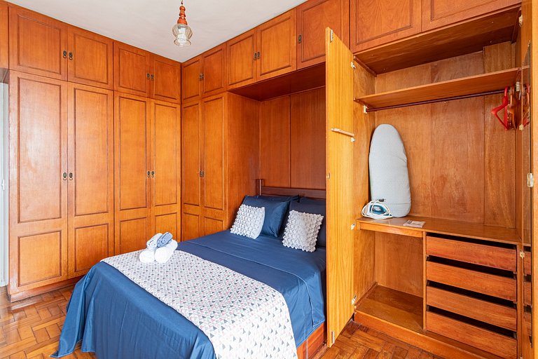 Apartamento a 2 min da Praia de Copacabana - B1205