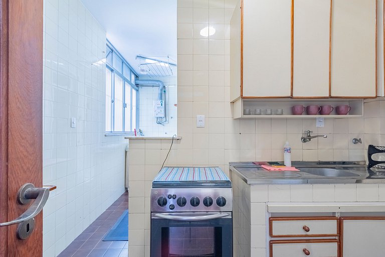 Apartamento a 2 min da Praia de Copacabana - B1205