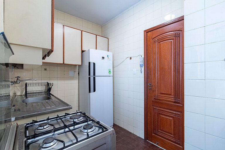 Apartamento a 2 min da Praia de Copacabana - B1205