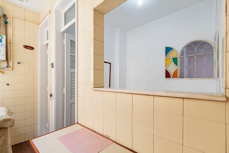 Apartamento a 2 min da Praia de Copacabana - B1205