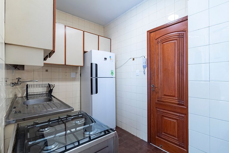 Apartamento a 2 min da Praia de Copacabana - B1205