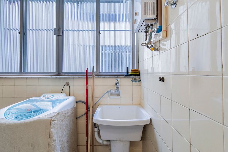 Apartamento a 2 min da Praia de Copacabana - B1205