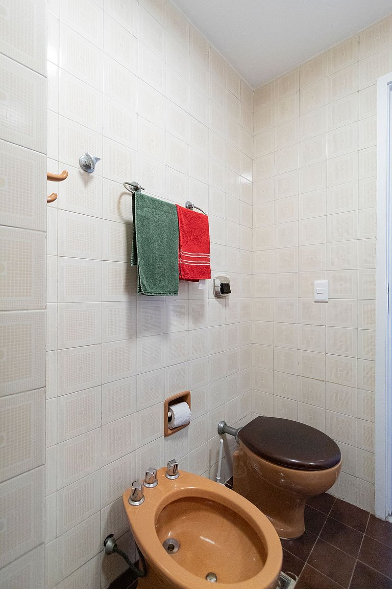 Apartamento a 2 min da Praia de Copacabana - B1205