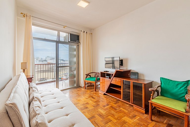 Apartamento a 2 min da Praia de Copacabana - B1205