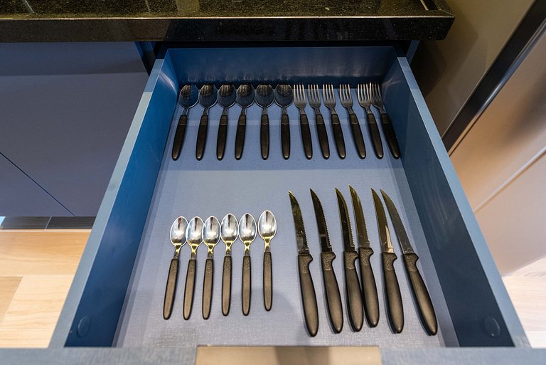 Studio Moderno no Itaim Bibi - O415