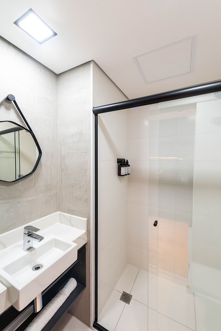 Studio Moderno no Itaim Bibi - O415