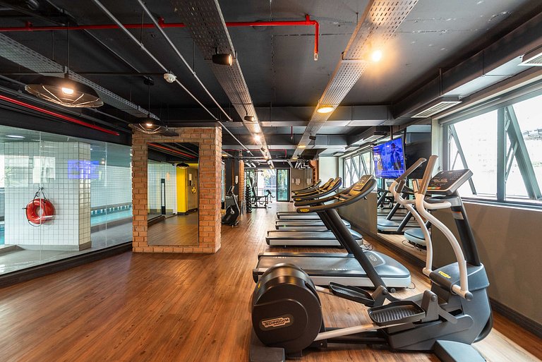 Studio em Hotel com Vaga e Limpeza Diária - M1013