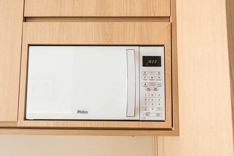 Studio em Pinheiros com Piscina e Academia - C1406