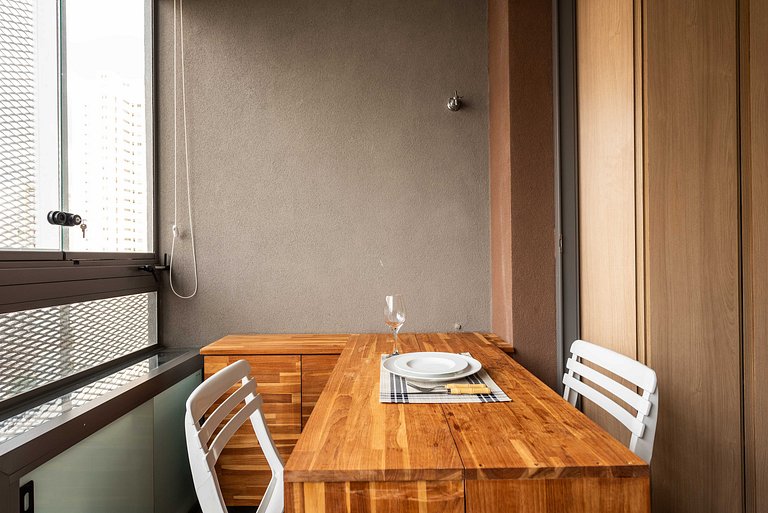 Studio em Pinheiros com Piscina e Academia - C1406