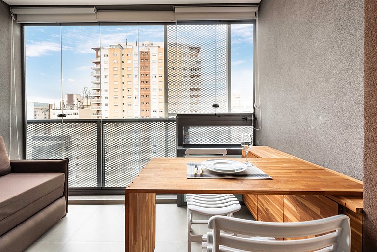 Studio em Pinheiros com Piscina e Academia - C1406