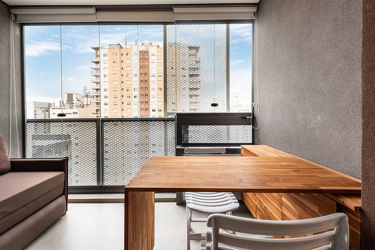 Studio em Pinheiros com Piscina e Academia - C1406