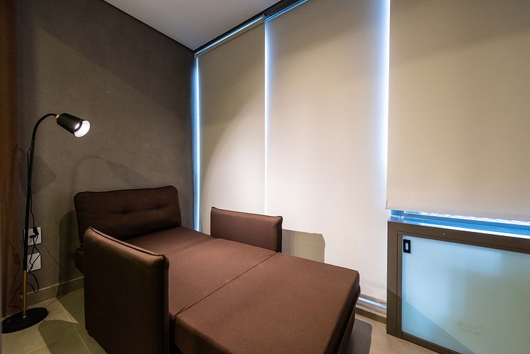 Studio em Pinheiros com Piscina e Academia - C1406