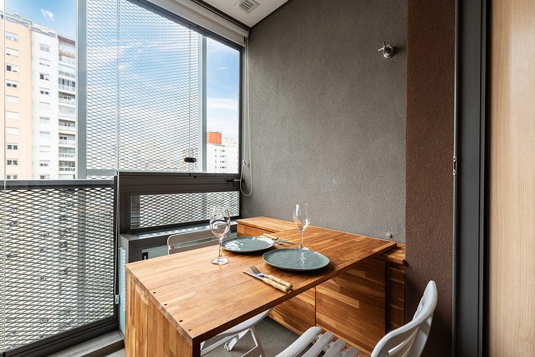 Studio em Pinheiros com Piscina e Academia - C1406