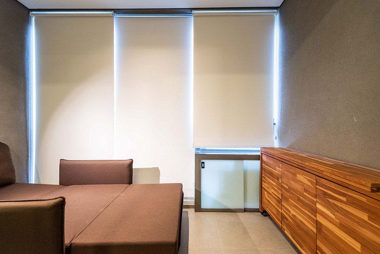 Studio em Pinheiros com Piscina e Academia - C1406