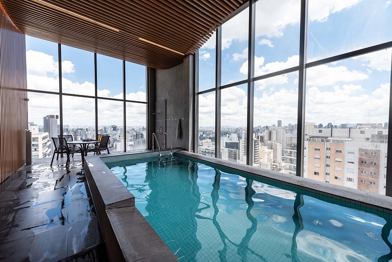 Studio em Pinheiros com Piscina e Academia - C1406