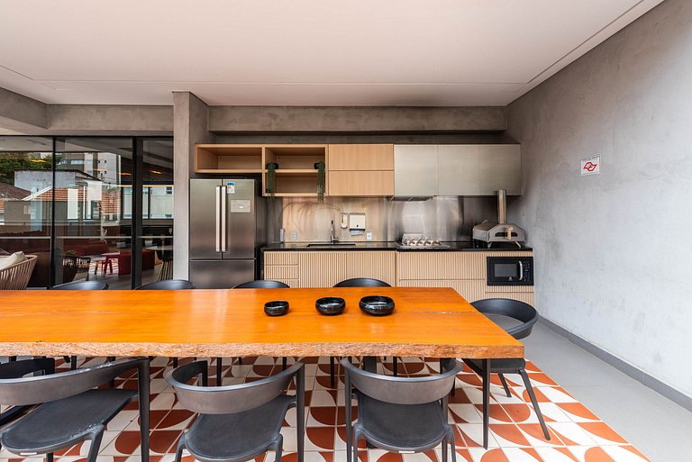 Studio em Pinheiros com Piscina e Academia - C1406