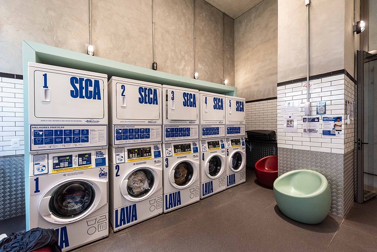 Studio em Pinheiros com Piscina e Academia - C1406