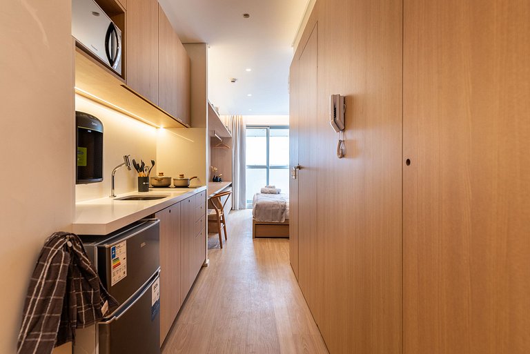 Alto Padrão em Pinheiros c/ Academia - P4008