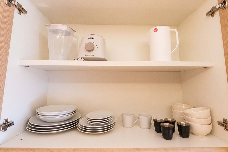 Alto Padrão em Pinheiros c/ Academia - P4008