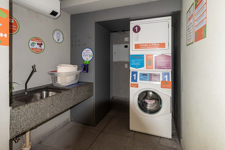 Alto Padrão em Pinheiros c/ Academia - P4008