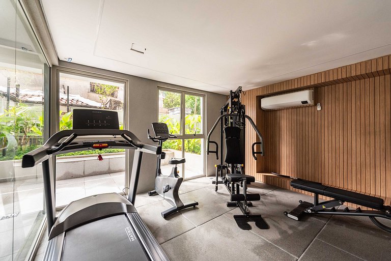 Alto Padrão em Pinheiros c/ Academia - P4008