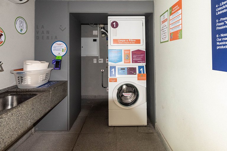 Alto Padrão em Pinheiros c/ Academia - P4008