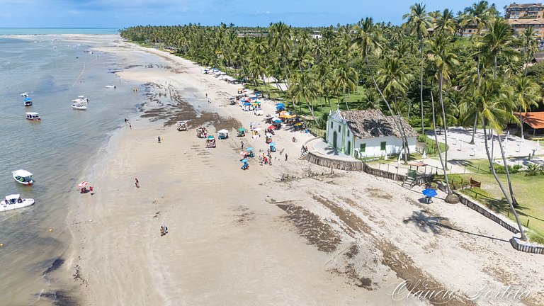 Bangalô em frente ao mar de Carneiros - B26