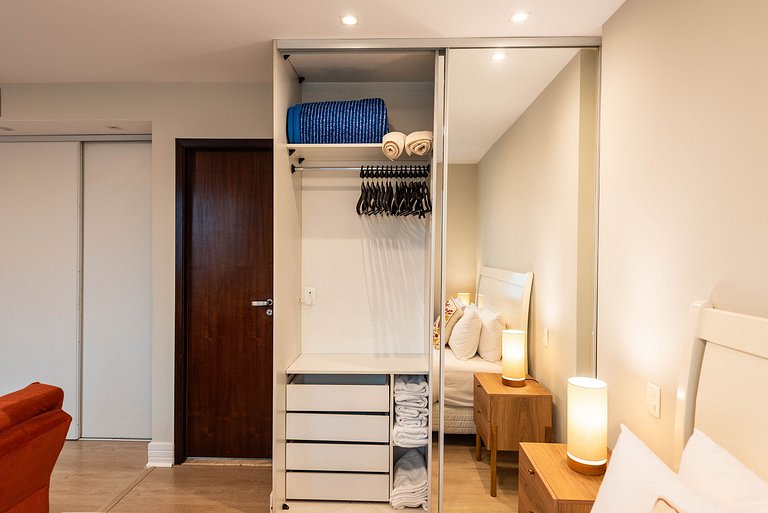 Studio na Faria Lima c/ Piscina e Spa - BT1110