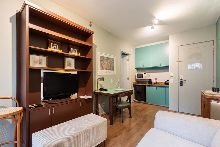 Flat em Hotel de Luxo com Limpeza diária - GM511