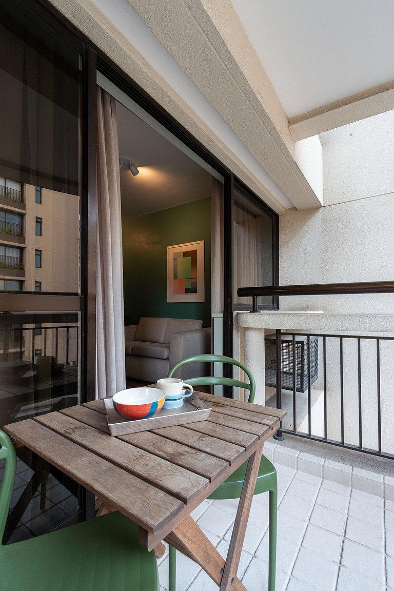 Flat em Hotel de Luxo com Limpeza diária - GM511