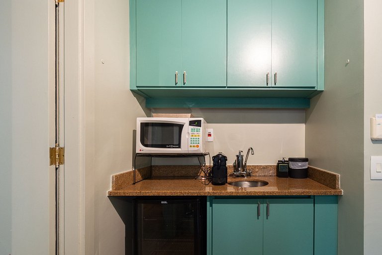 Flat em Hotel de Luxo com Limpeza diária - GM511