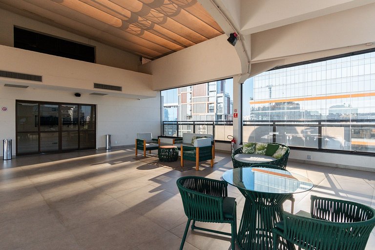 Flat em Hotel de Luxo com Limpeza diária - GM511