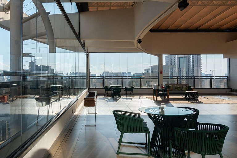 Flat em Hotel de Luxo com Limpeza diária - GM511