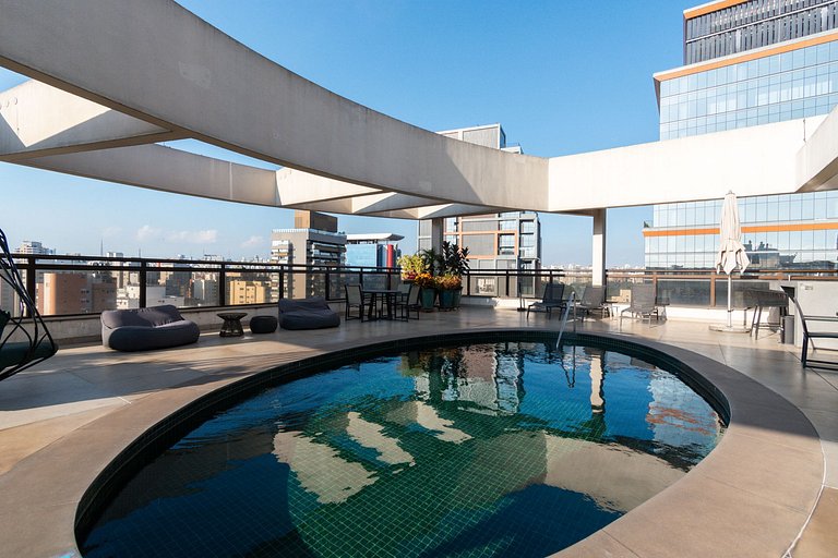 Flat em Hotel de Luxo com Limpeza diária - GM511