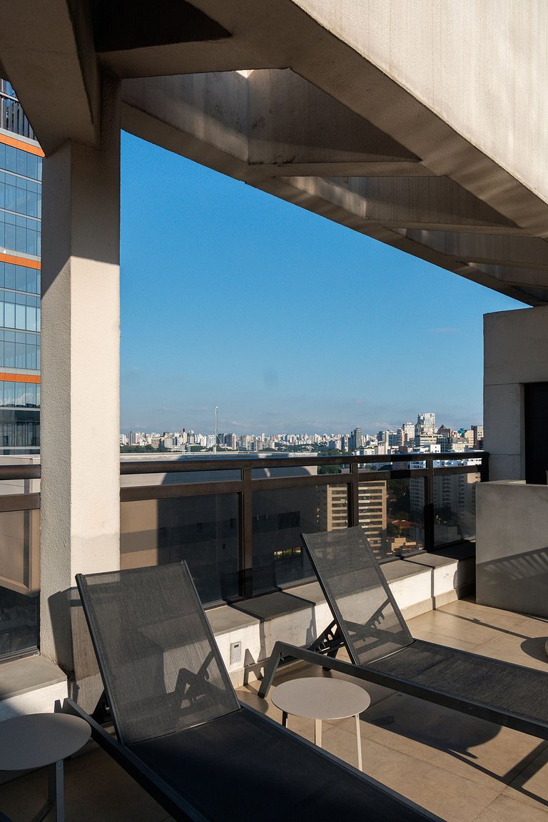 Flat em Hotel de Luxo com Limpeza diária - GM511