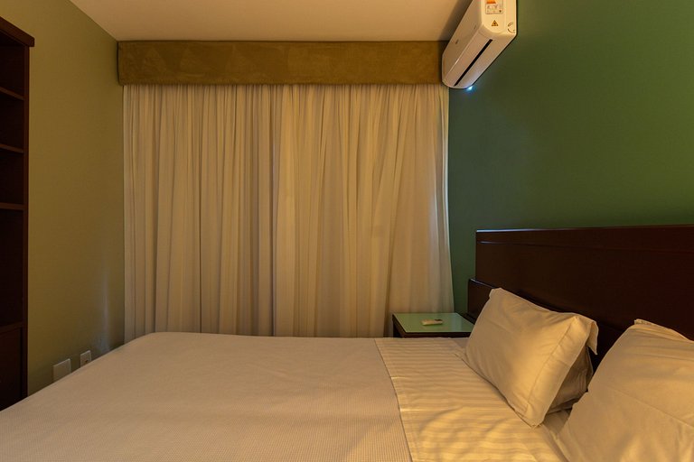 Flat em Hotel de Luxo com Limpeza diária - GM511