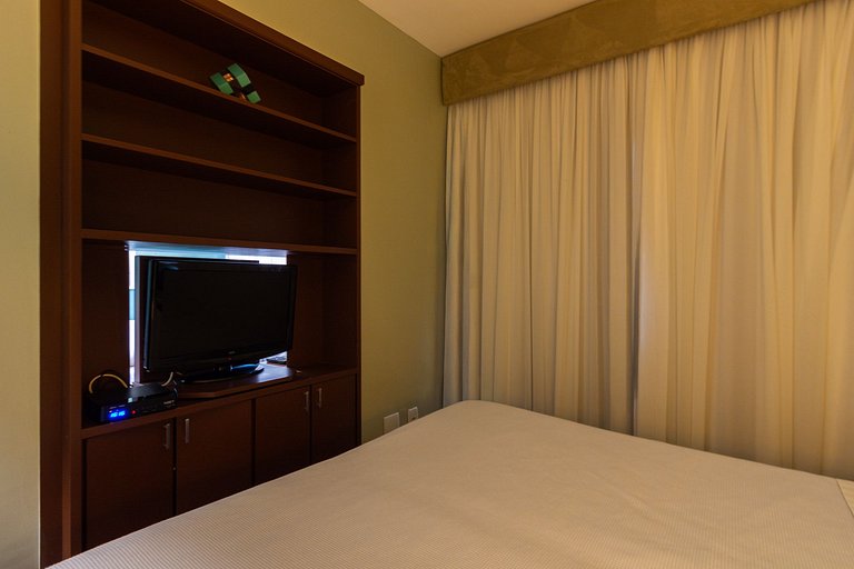 Flat em Hotel de Luxo com Limpeza diária - GM511