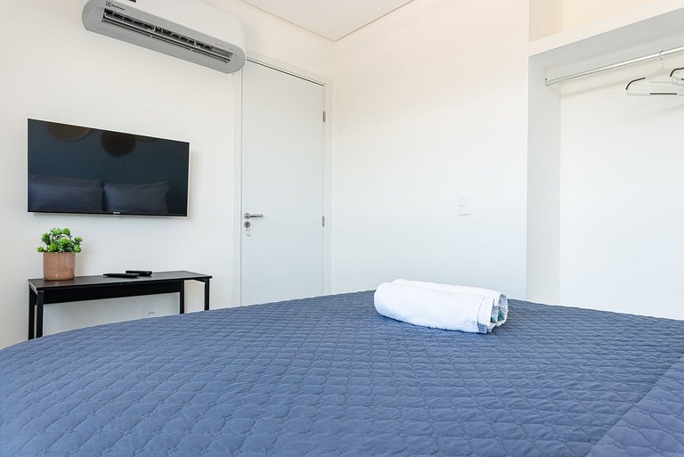 Flat & cobertura c/ piscina no centro - P305