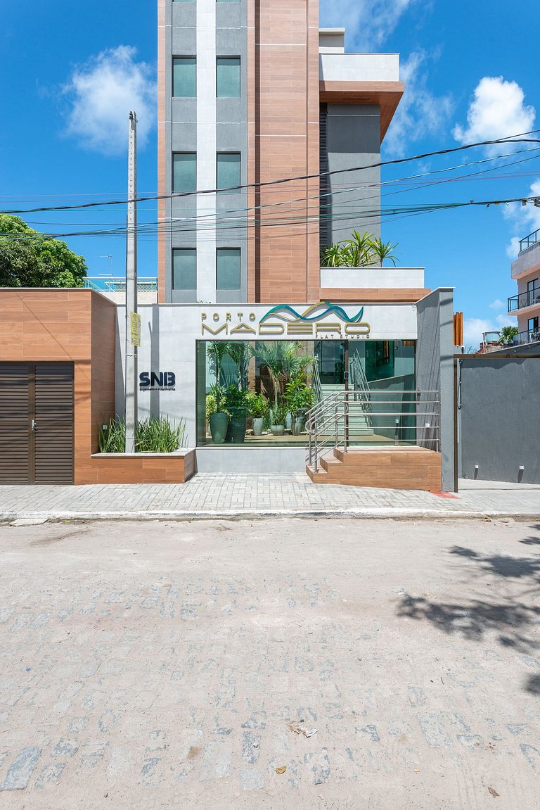 Flat & cobertura c/ piscina no centro - P305