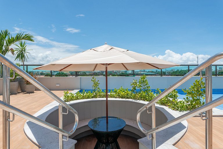 Flat & cobertura c/ piscina no centro - P305