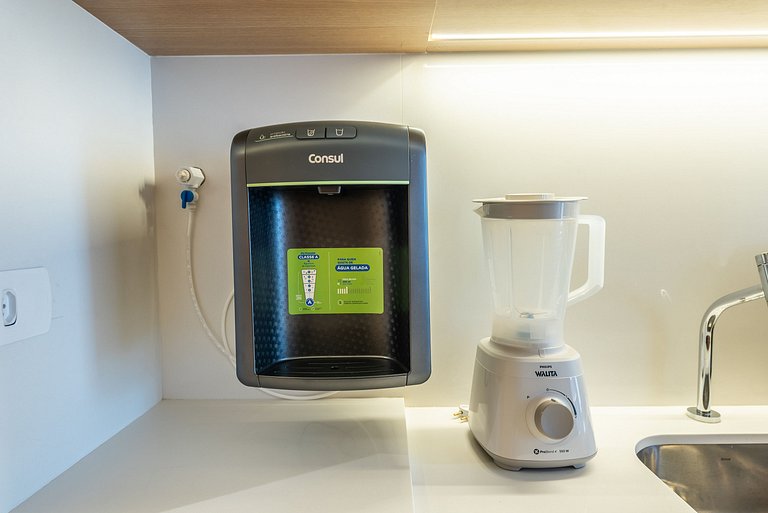 Alto Padrão em Pinheiros c/ Academia - P4008