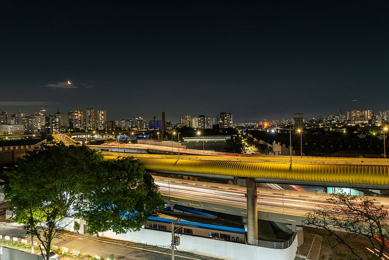 Alto Padrão em Pinheiros c/ Academia - P4008
