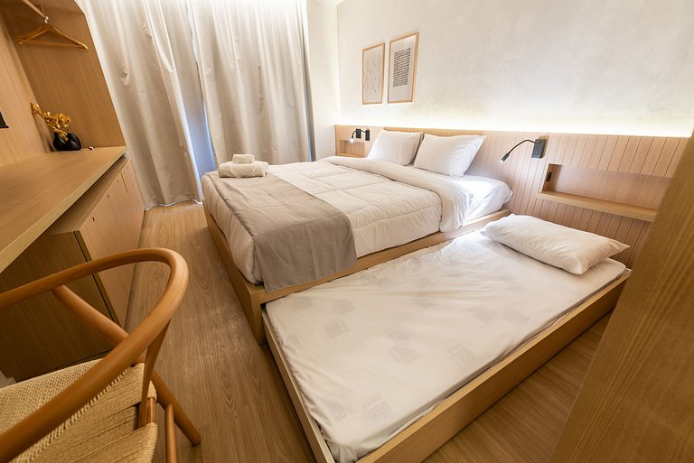 Alto Padrão em Pinheiros c/ Academia - P4008